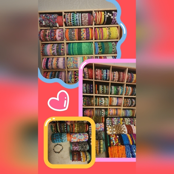 handmade bracelets  and share show live show♥️♥️♥️💓💓❤️ - Picture 1 of 1